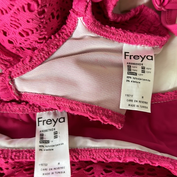 Freya swimwear EUC. see pic for size am measurement detail - Picture 9 of 13